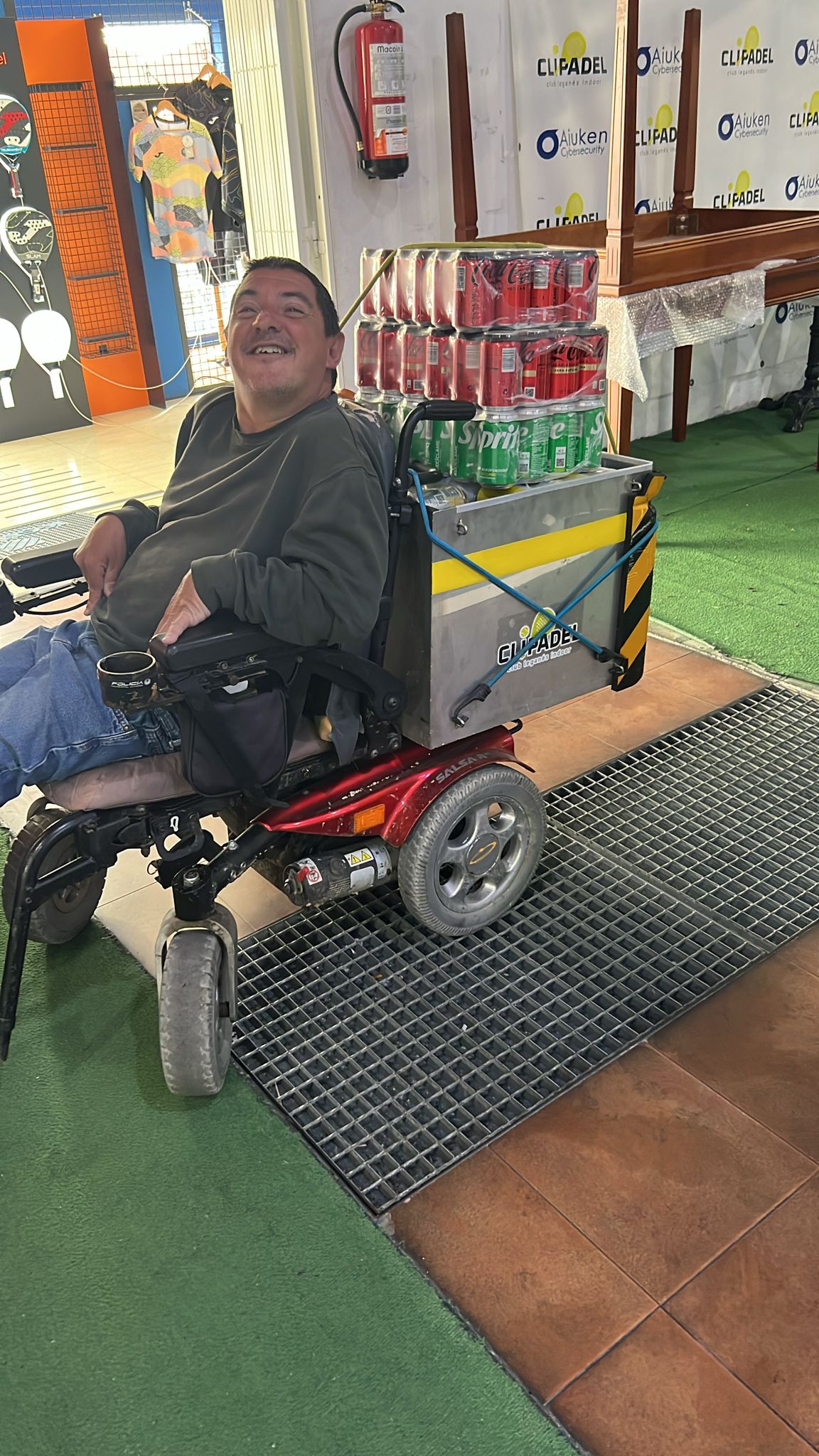 Servicio de compras en CLIPadel (logística accesible)